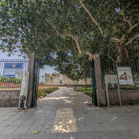 Castle Views By Canariasgetaway *